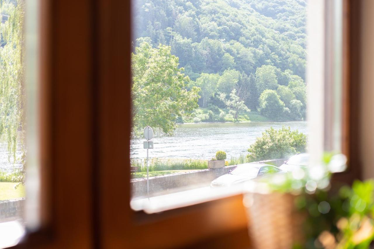 Appartamento Haus Blaue Traube Mit Moselblick Ediger-Eller Esterno foto