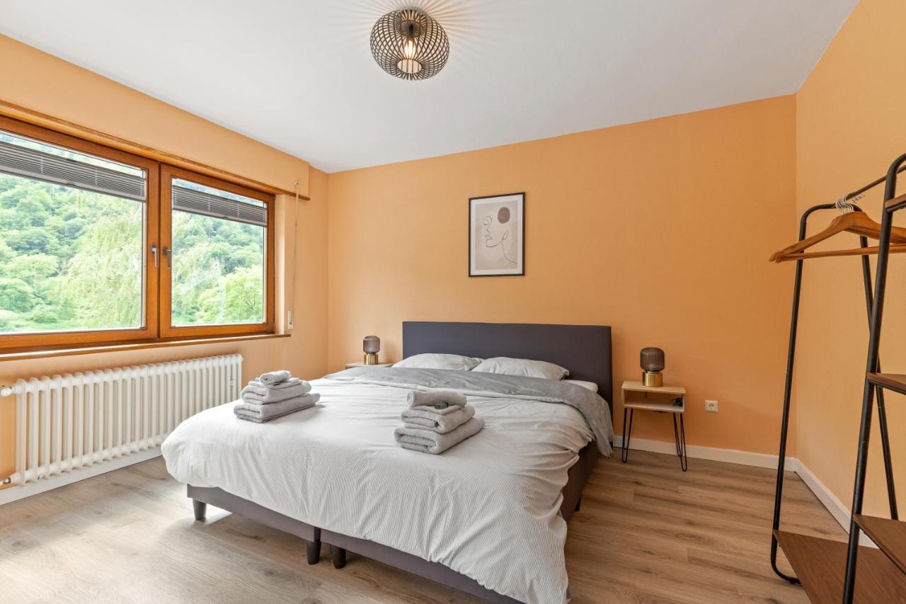 Appartamento Haus Blaue Traube Mit Moselblick Ediger-Eller Esterno foto