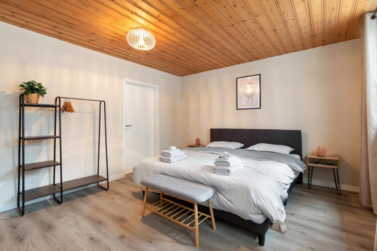 Appartamento Haus Blaue Traube Mit Moselblick Ediger-Eller Esterno foto