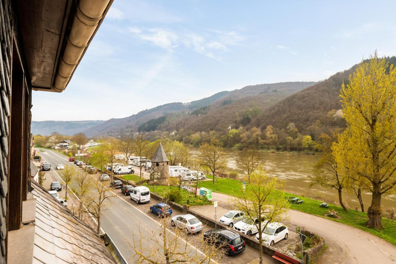 Appartamento Haus Blaue Traube Mit Moselblick Ediger-Eller Esterno foto
