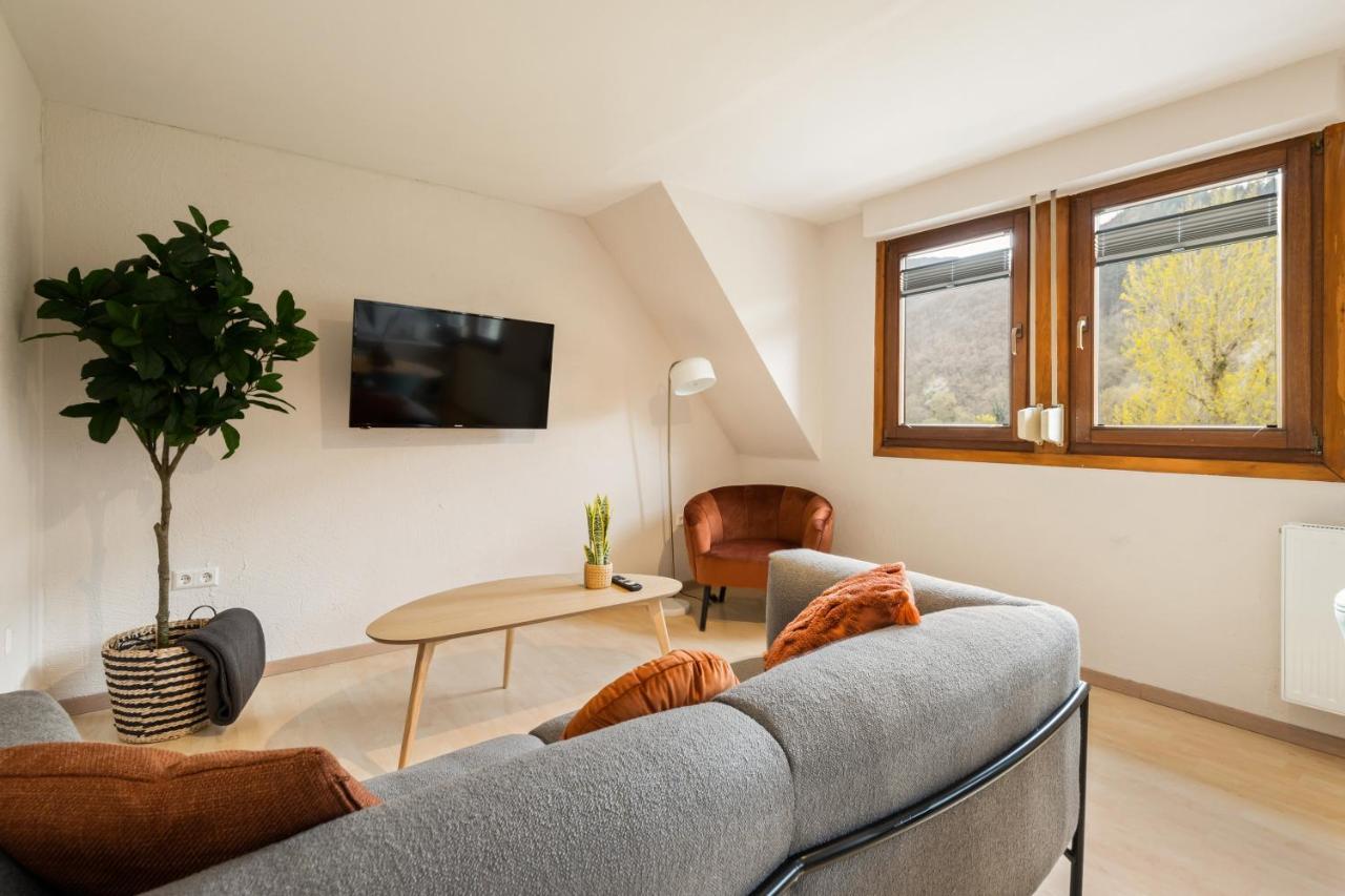 Appartamento Haus Blaue Traube Mit Moselblick Ediger-Eller Esterno foto