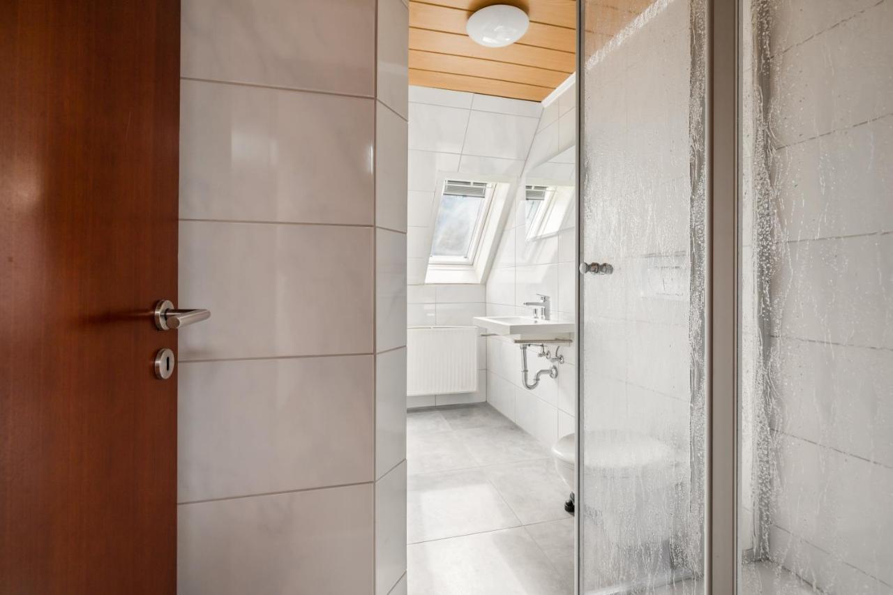 Appartamento Haus Blaue Traube Mit Moselblick Ediger-Eller Esterno foto